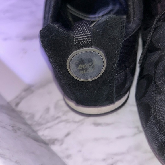 HP🎊🎊Coach Shoes - Picture 4 of 11